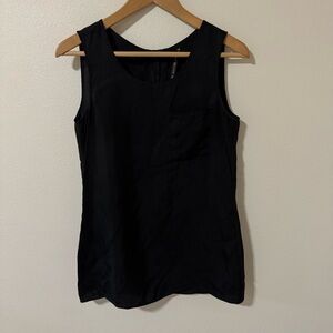 Manila Grace Cupro Pocket Tank Rear Button Scoop Neck Quiet Luxury-40/ US 6